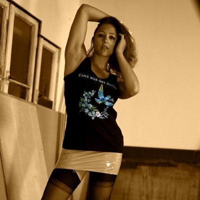 AGL Arbeitsgruppe Lobotomie Shirt Julez Sexy