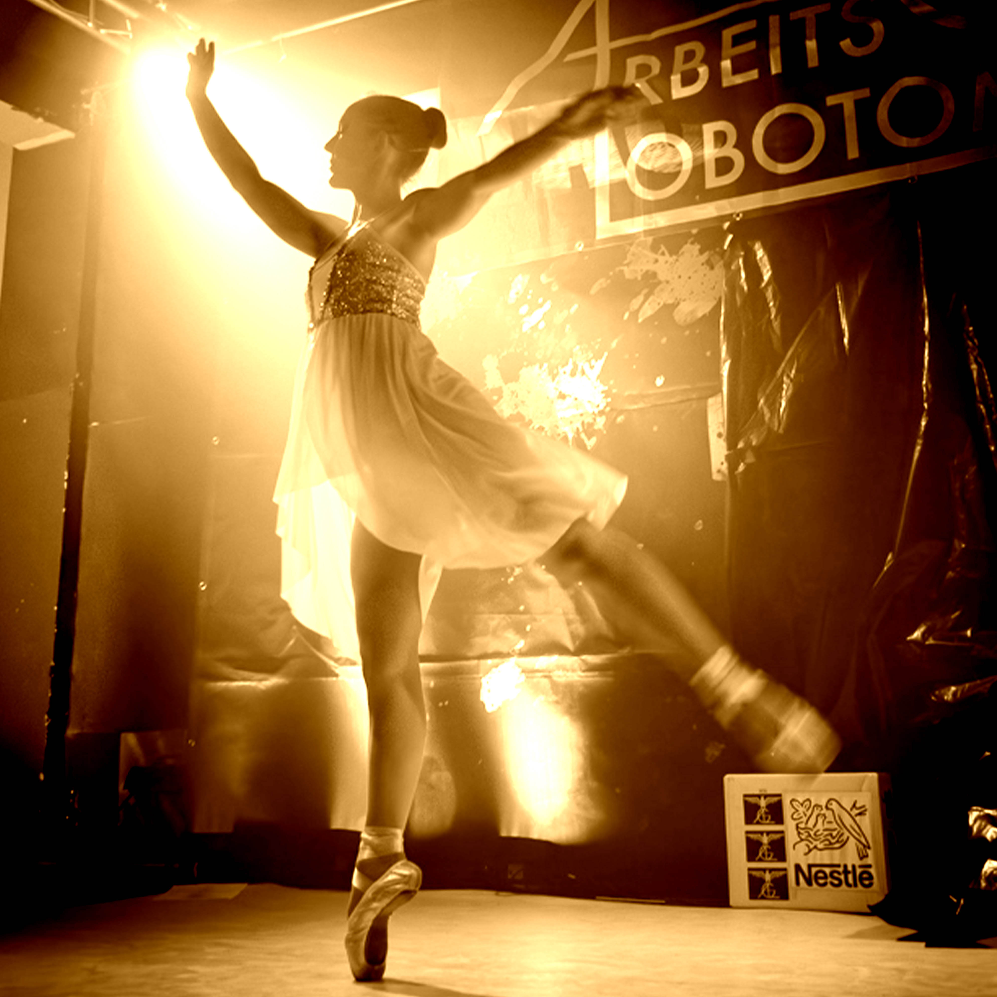 Arbeitsgruppe Lobotomie Ballerina